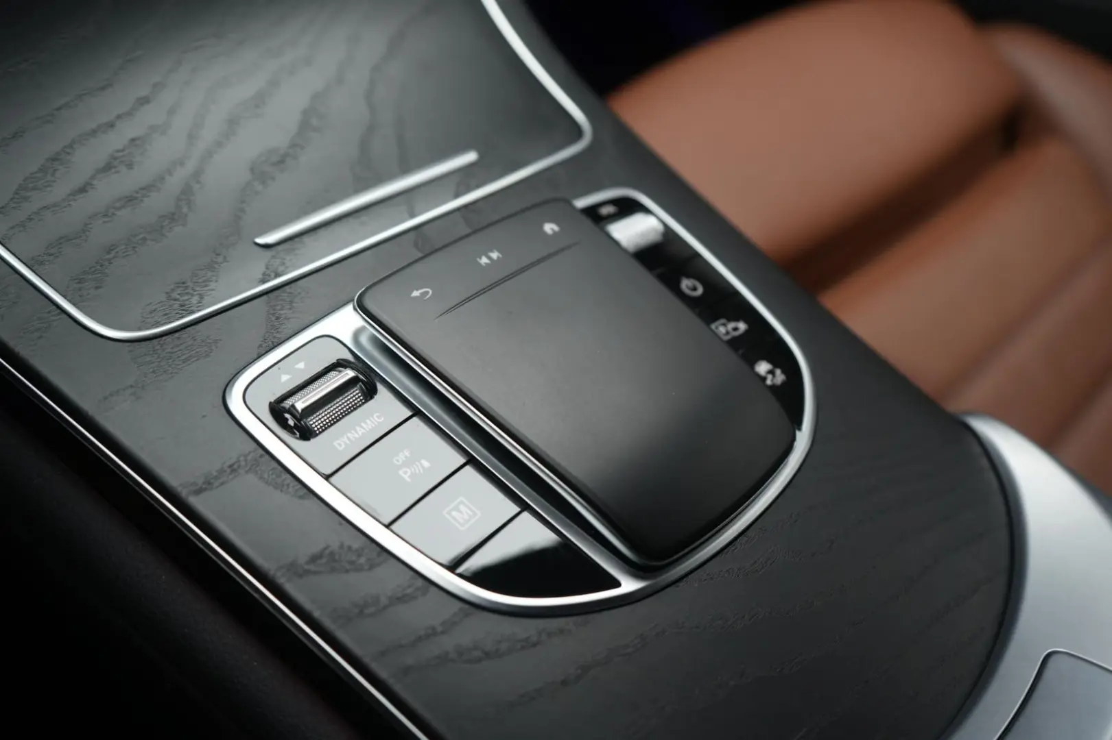 GLC 300 e 4Matic 9G-Tronic AMG Leder/Distronic/K