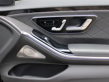 S 400 d 4Matic AMG Line Night-Paket Hinterachsl.