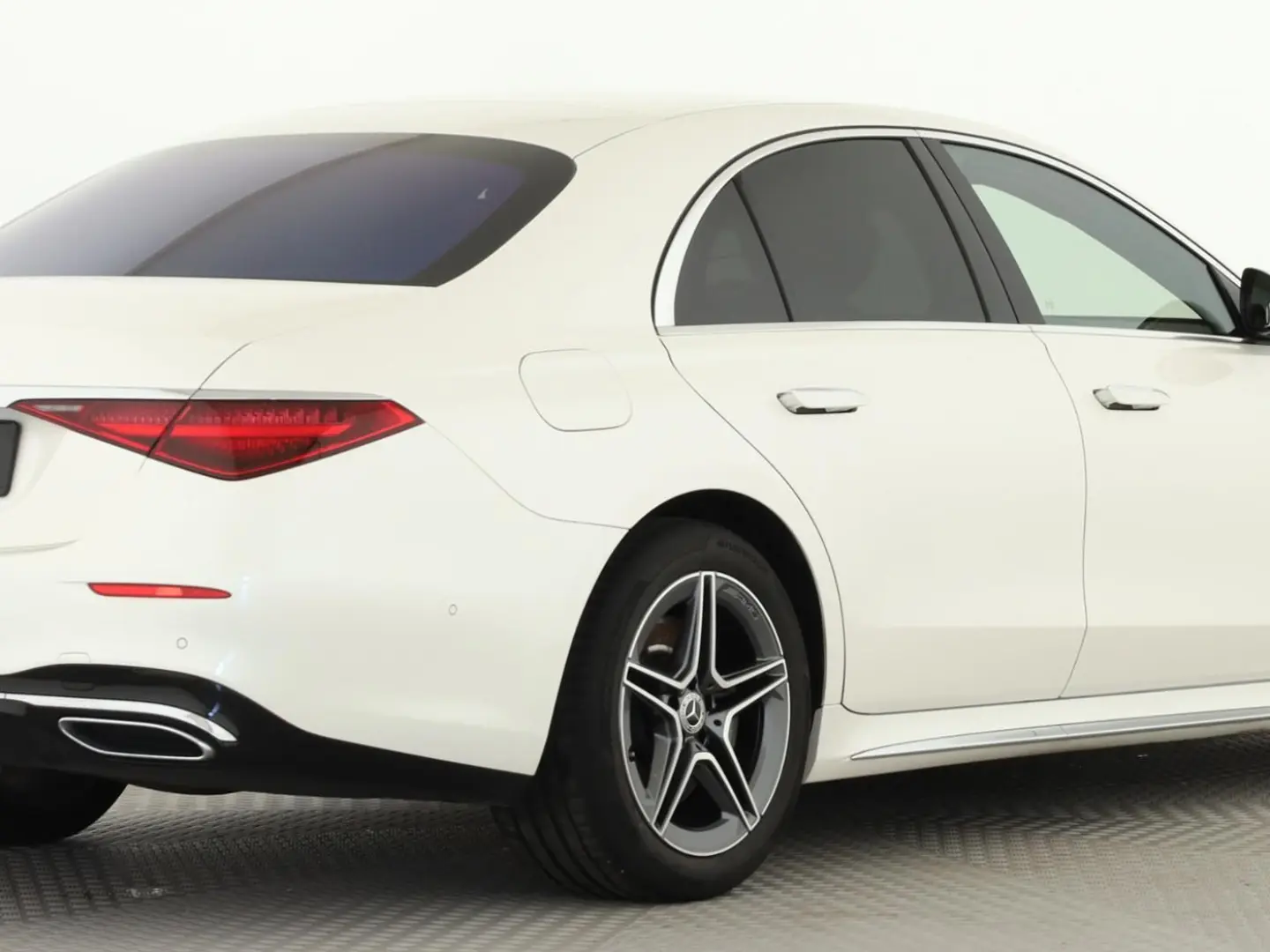 S 400 d 4M AMG*Massage*DigiLight*Stand*Burmester