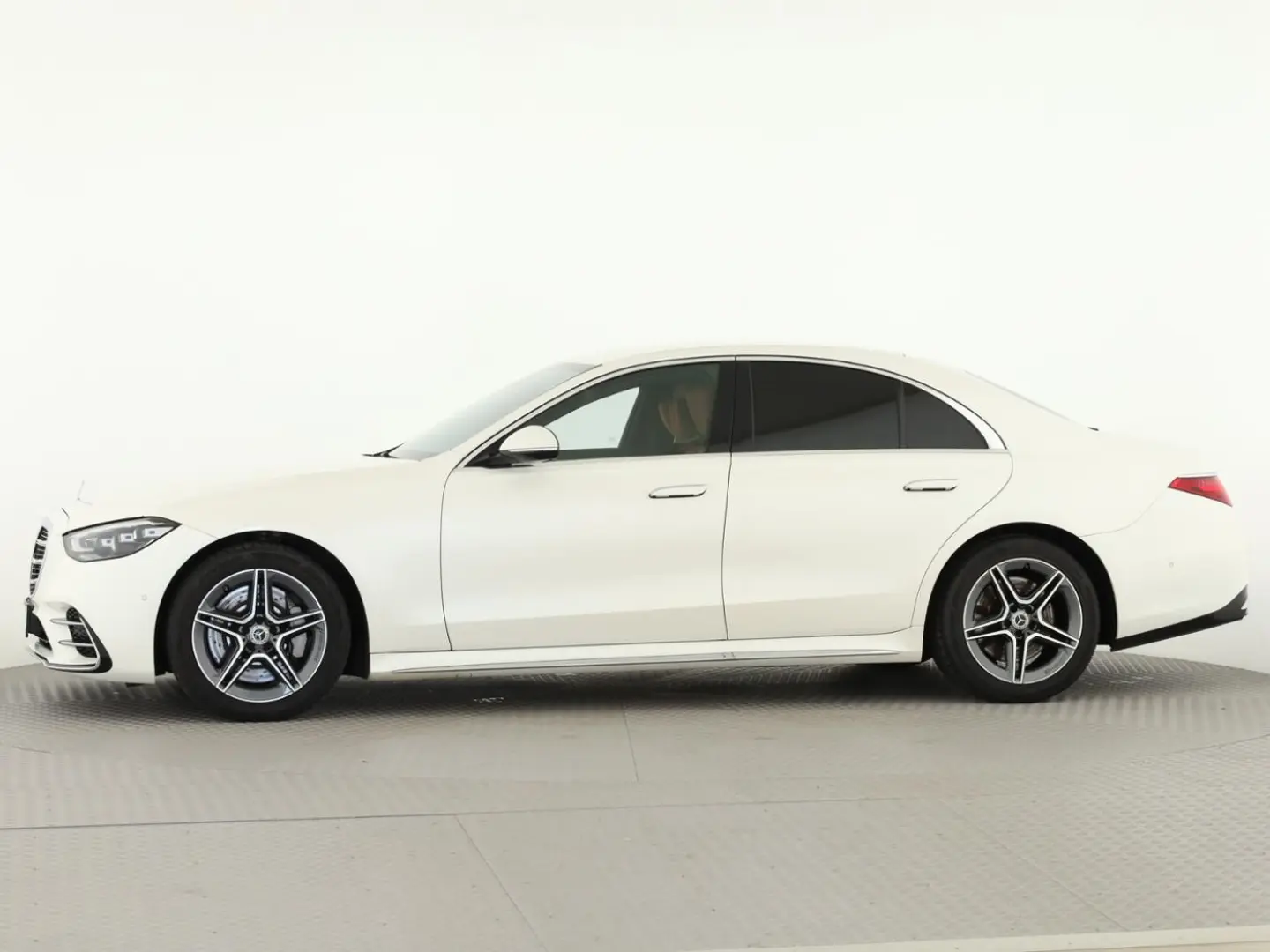 S 400 d 4M AMG*Massage*DigiLight*Stand*Burmester