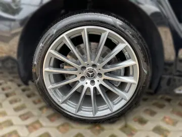 S 350 d 4M AMG+HINTERACHSLENKUNG+HUD+SITZKLIMA