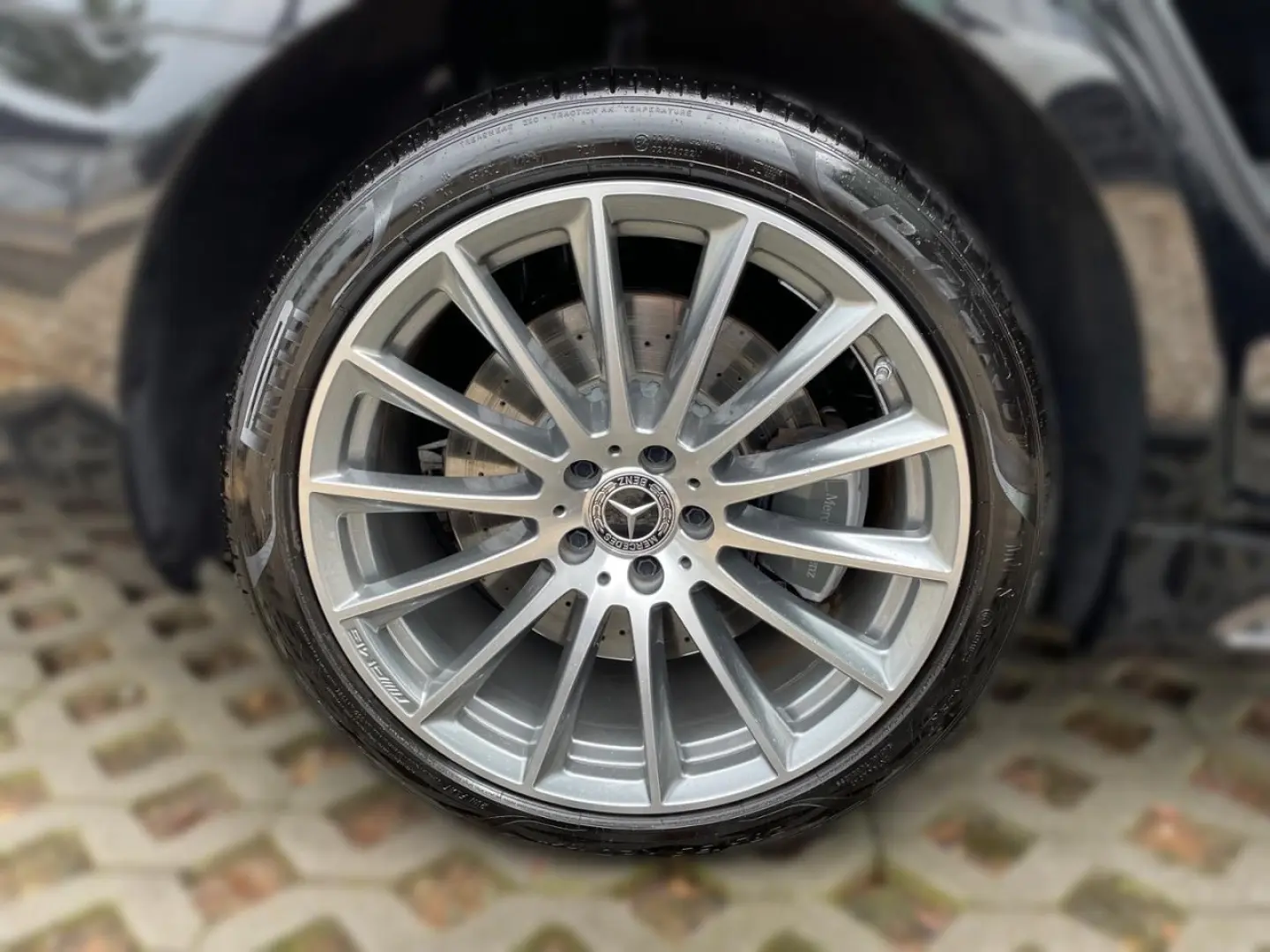 S 350 d 4M AMG+HINTERACHSLENKUNG+HUD+SITZKLIMA