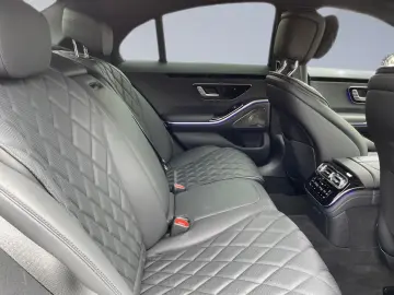 S 350 d 4M AMG+HINTERACHSLENKUNG+HUD+SITZKLIMA