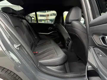 320d xD M Sport 19