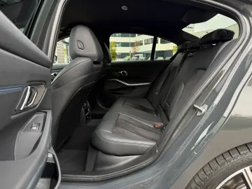 320d xD M Sport 19
