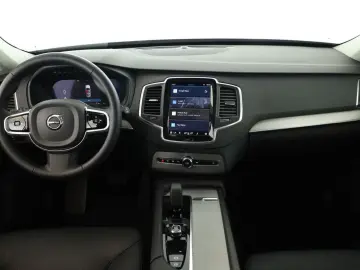 XC90 B5 AWD Core 7S LED Navi SHZ ACC Kam 20