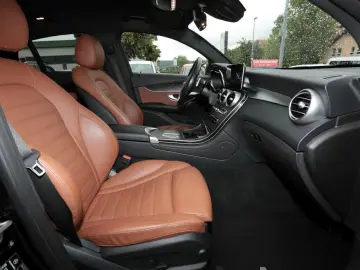 GLC 300 de 4M Coupé AMG Navi AHK Kamera Sitzklim