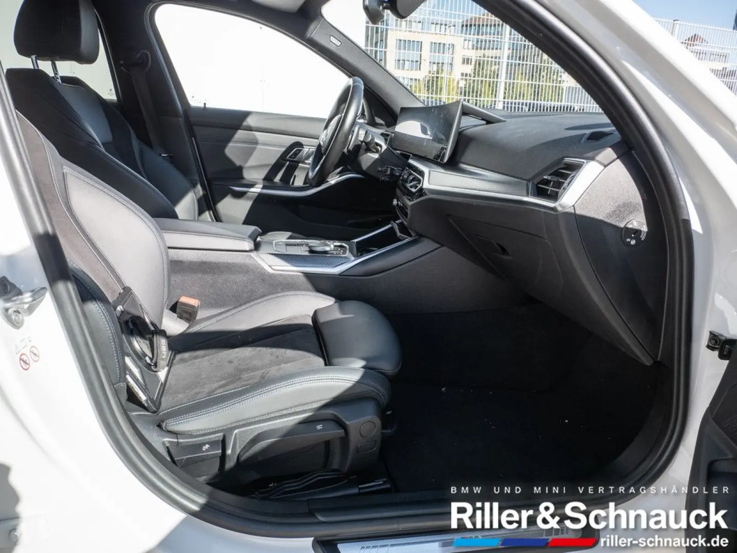 320e M-Sport LED+NAVI+KAMERA+KEYLESS+KLIMAAUT+