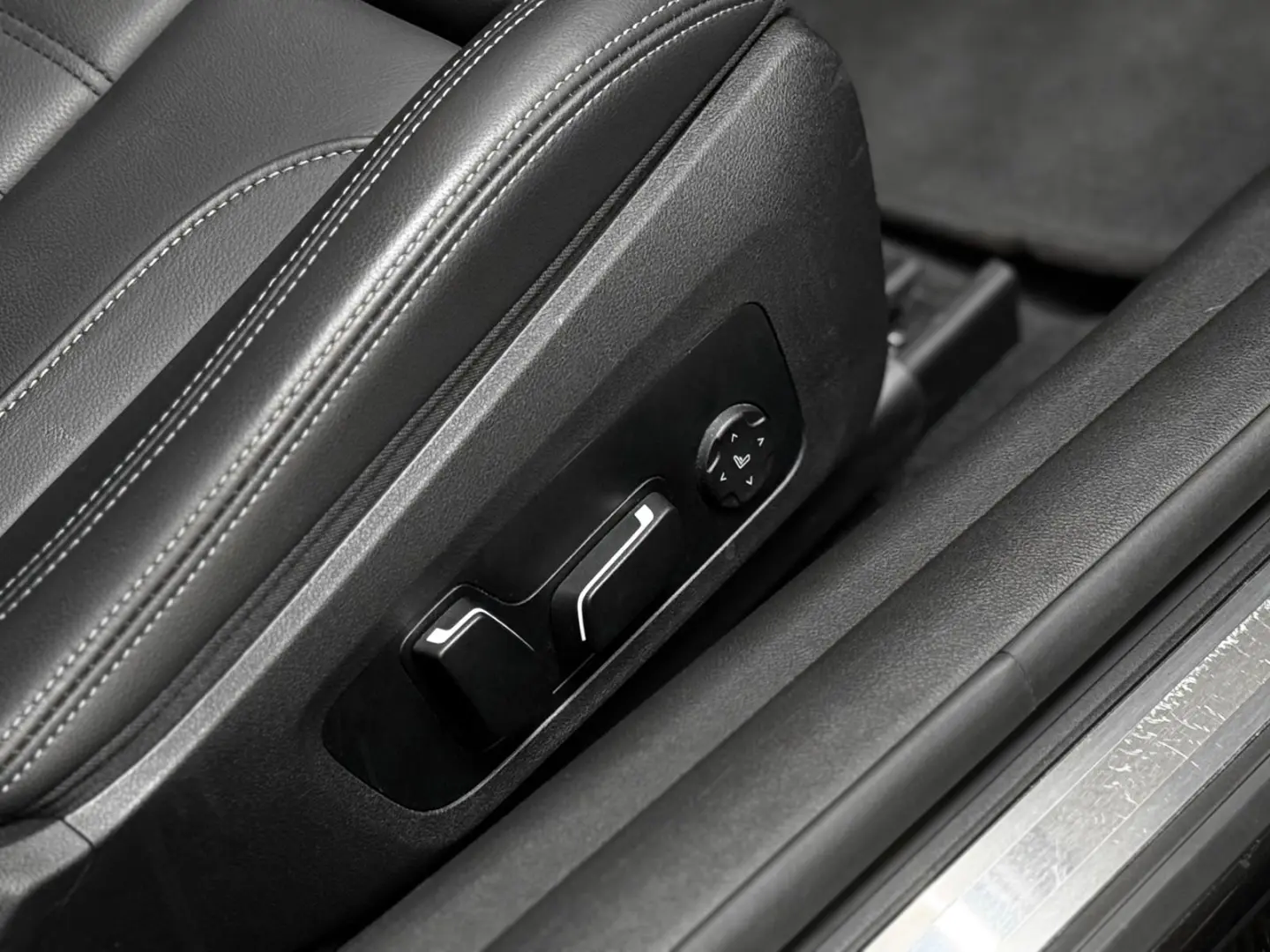 420 d xDrive M Sport*AHK*ACC*Curved*Laser*H-Up*