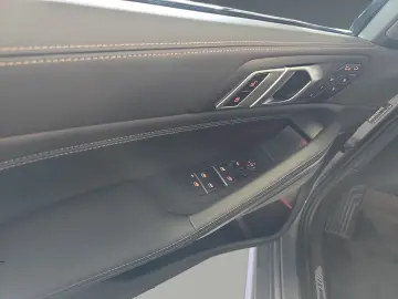 X6 xDrive40d M Sport*Massage*Sitzbelüftung*Panor
