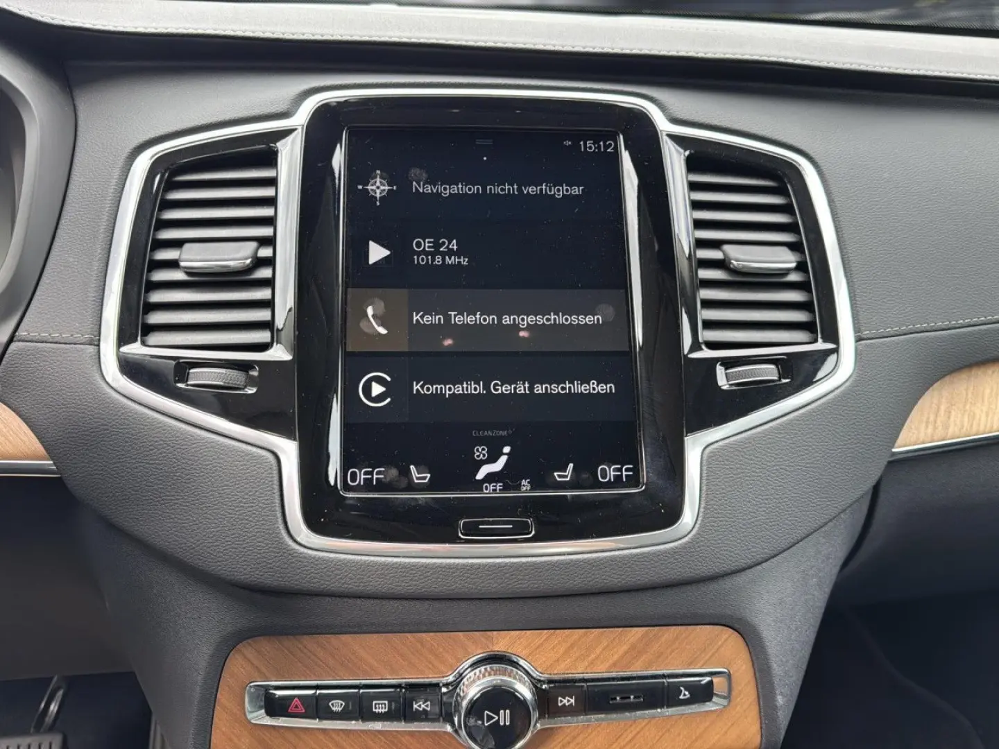 XC 90 Inscription AWD Bluetooth Navi LED Klima
