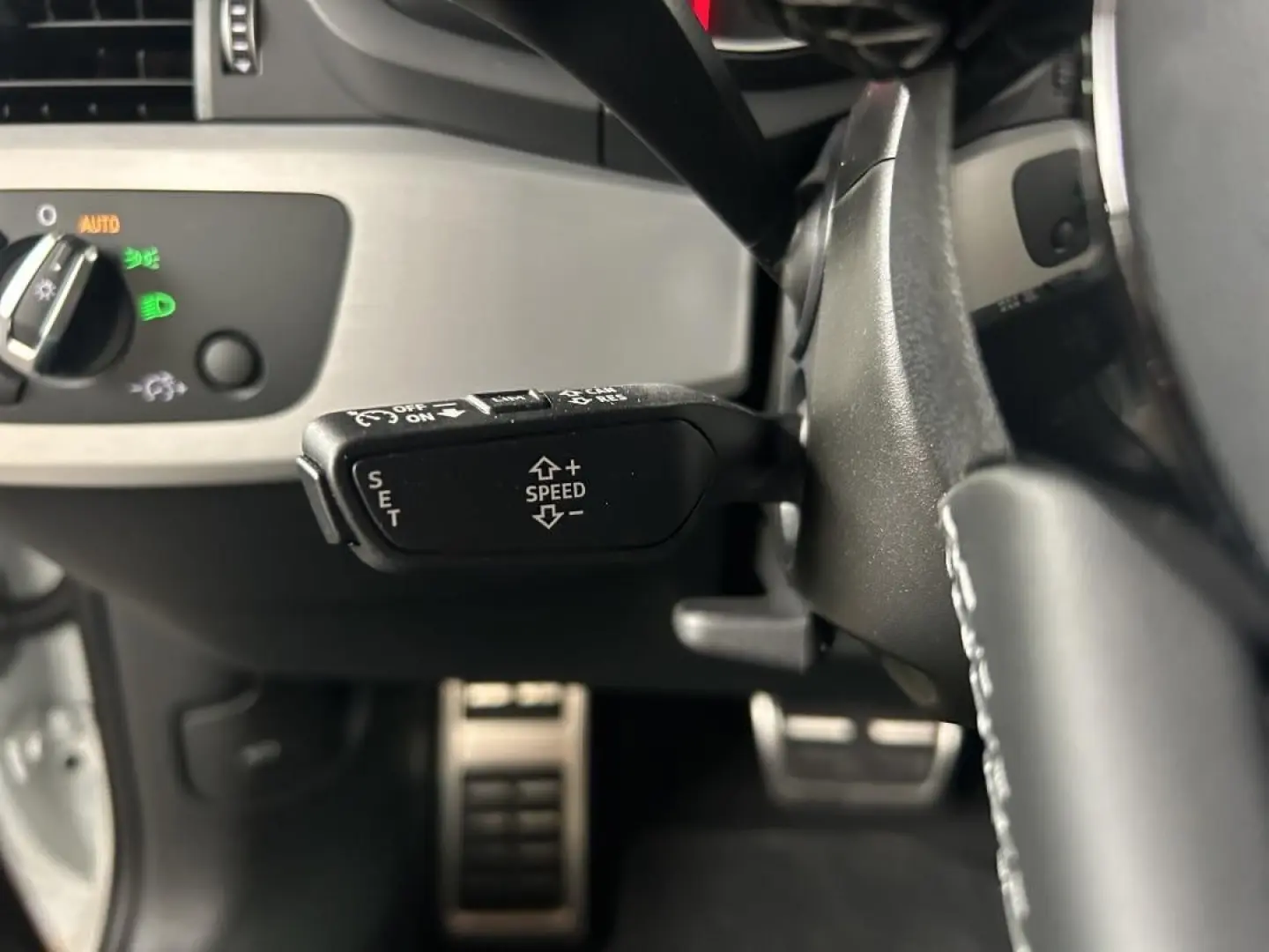 A4 Limousine S line 35 TFSI LED PDC