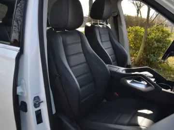 GLE 300 d 4Matic gelegenheit in Weiß