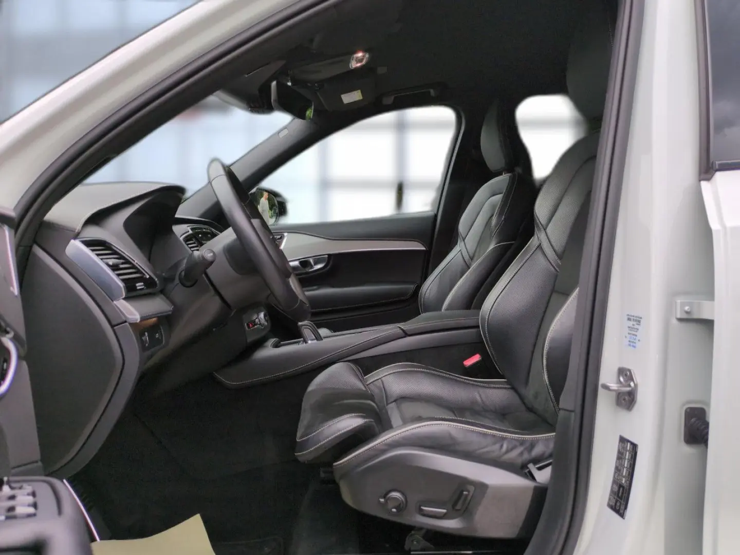 XC90 B5 (Diesel) R-Design AWD Automatik Navi LED