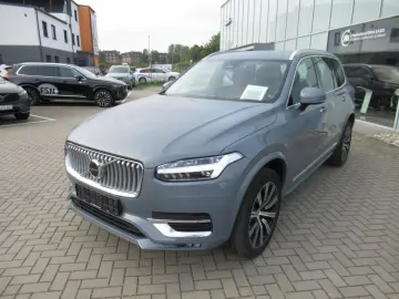 XC90 B5 Diesel AWD Plus Bright Automatik