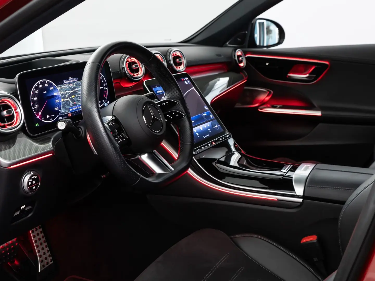 C 400 e AMG-LINE PANO*HUD*BURM*SPORTSITZ*AHK