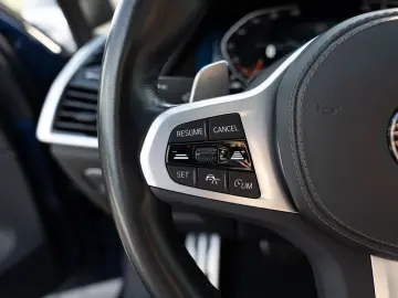 X5 xDrive 40d M-Sport PANO AHK HUD 360° LASER
