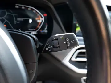 X5 xDrive 40d M-Sport PANO AHK HUD 360° LASER