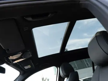 X5 xDrive 40d M-Sport PANO AHK HUD 360° LASER