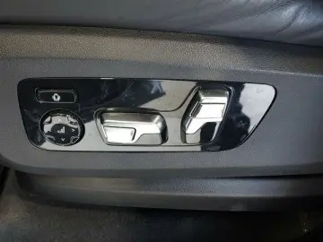 X5 xDr.30dA M Sportpaket Laser ACC HuD H&K AHK P