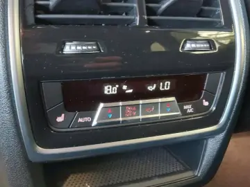 X5 xDr.30dA M Sportpaket Laser ACC HuD H&K AHK P
