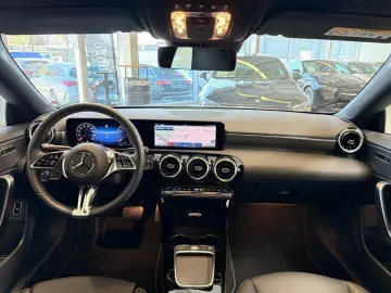 CLA 180 Progressive KAMERA+AHK+TOTW+LED+CARPLAY