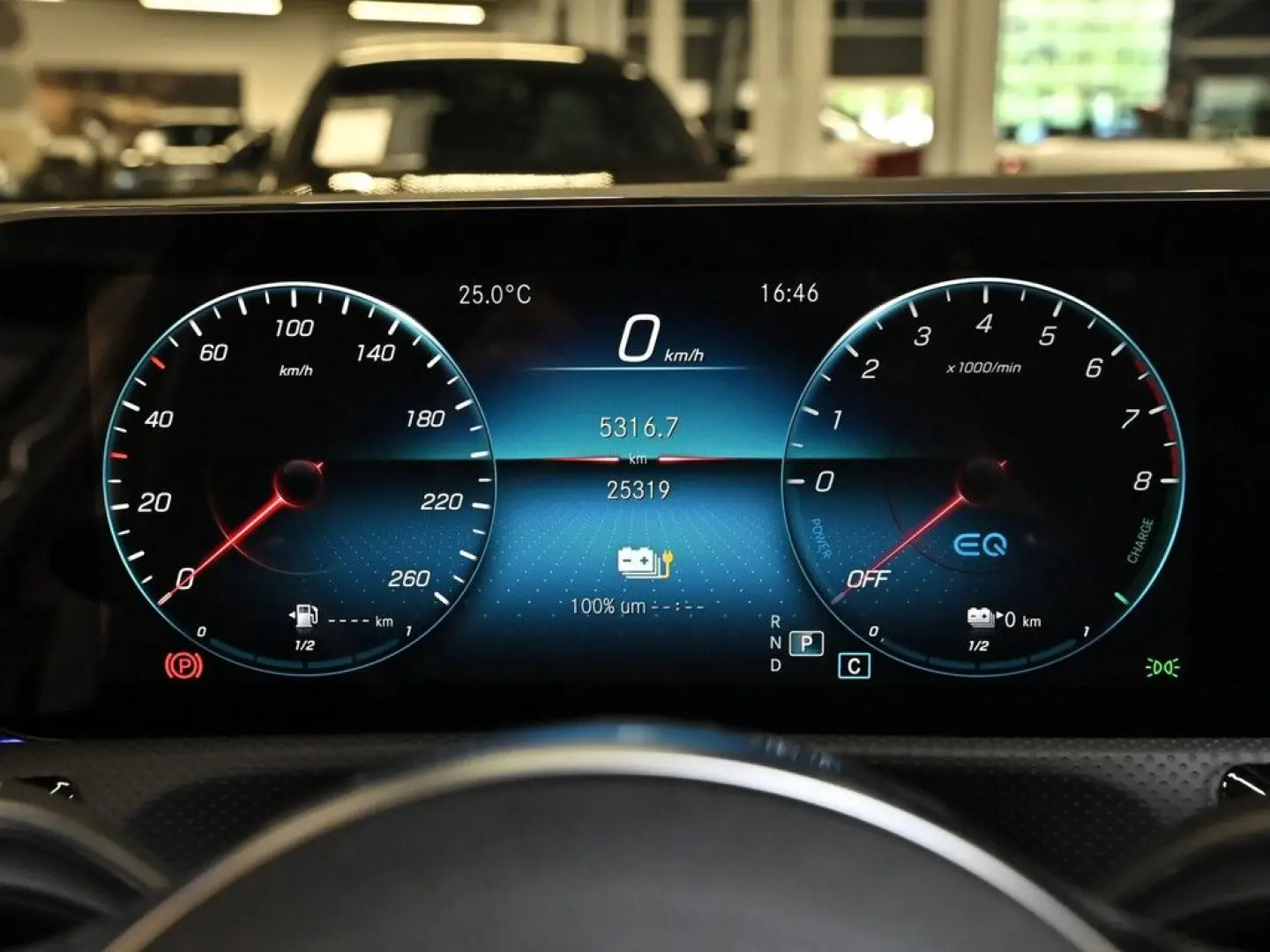 CLA 250 e SB AMG Line Night LED Kamera