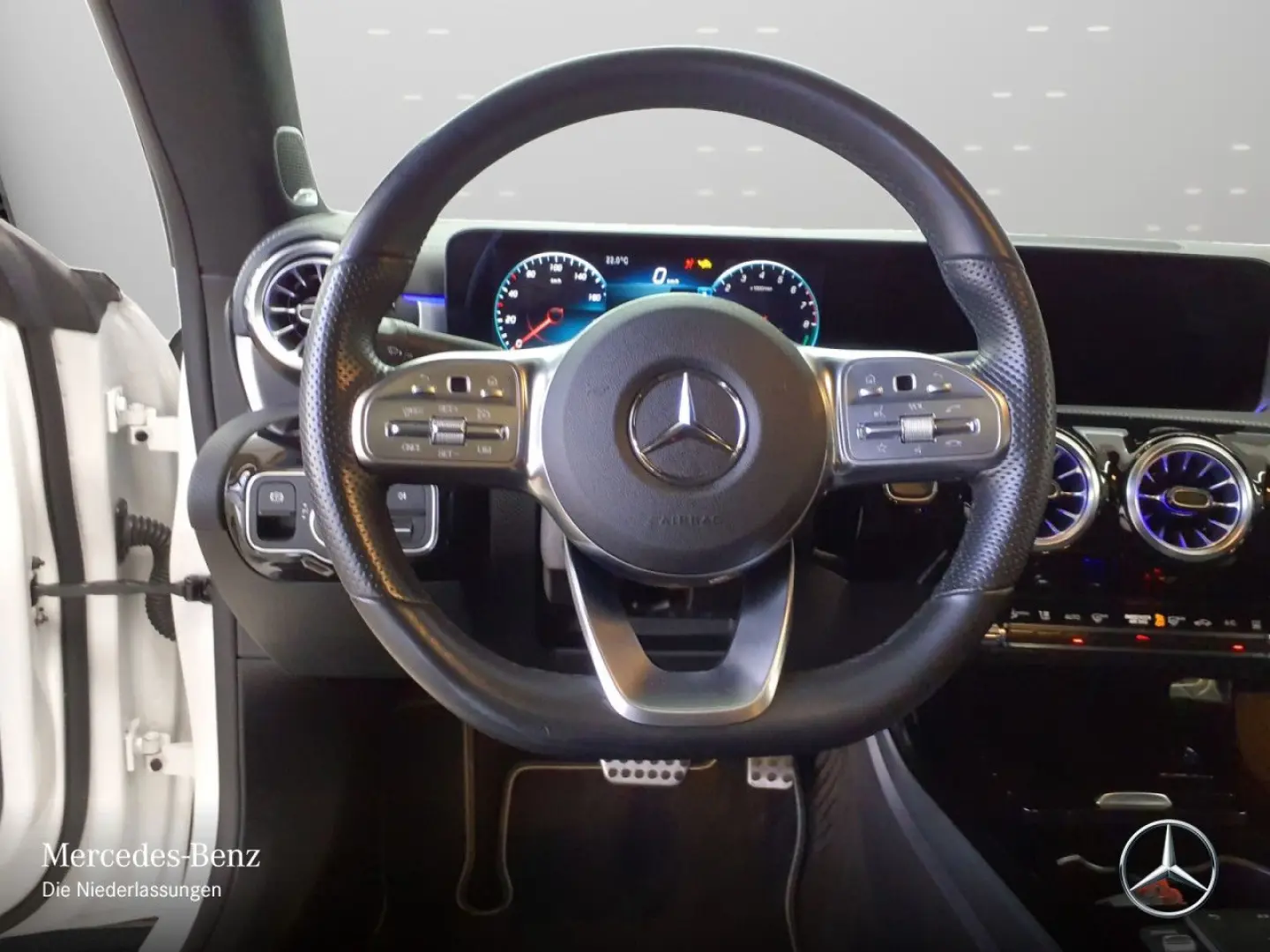 CLA 250 e Coupé AMG/Night/Pano/LED/Burmest