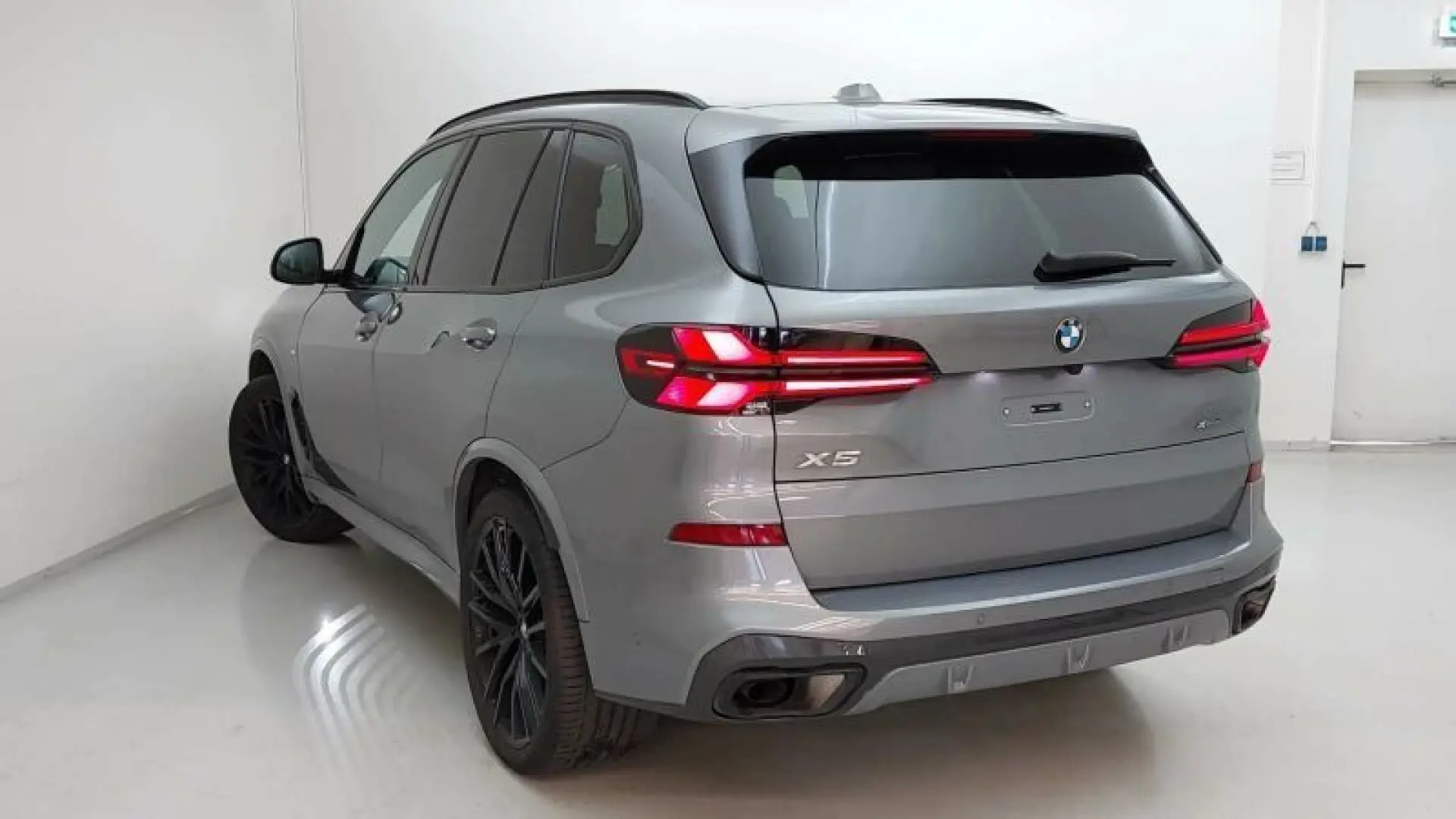 X5 xDrive30d M Sport Standh H&K ACC HuD AHKPanor