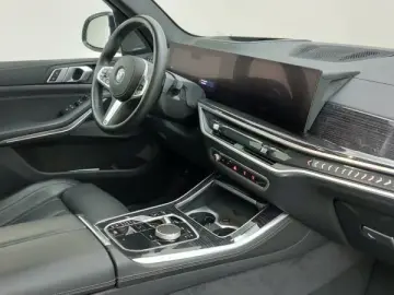 X5 xDrive30d M Sport Standh H&K ACC HuD AHKPanor
