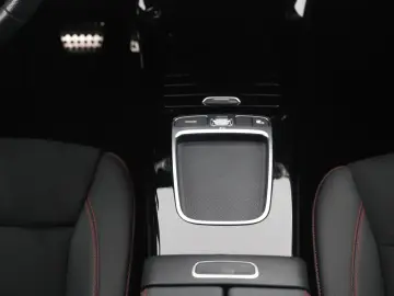 CLA 250 e Coupé AMG Line AdvancedPL+MBUX+LED+KAM