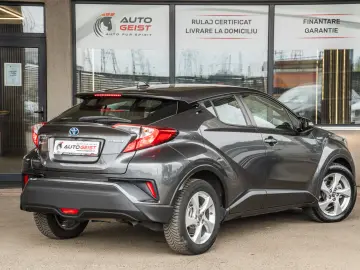 TOYOTA C-HR 1.8 HYBRID 2WD