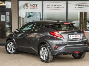 TOYOTA C-HR 1.8 HYBRID 2WD