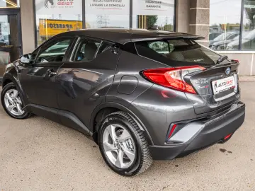TOYOTA C-HR 1.8 HYBRID 2WD