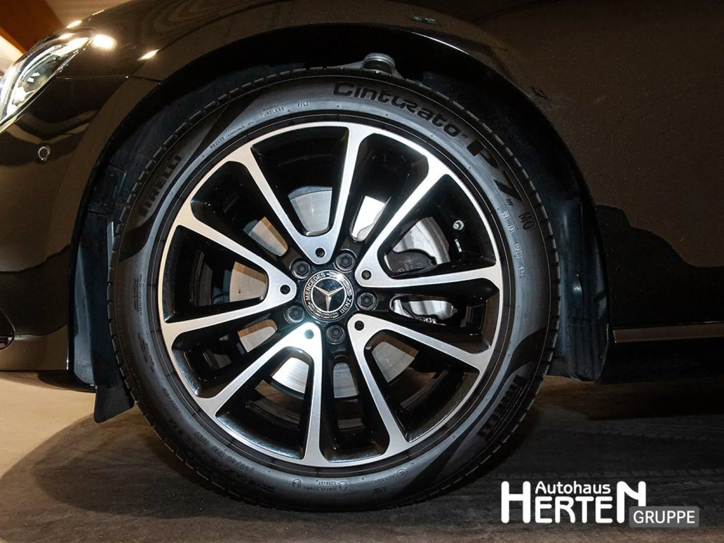 E 200 Avantgarde+Business+Night+Totwinkel+Kamera