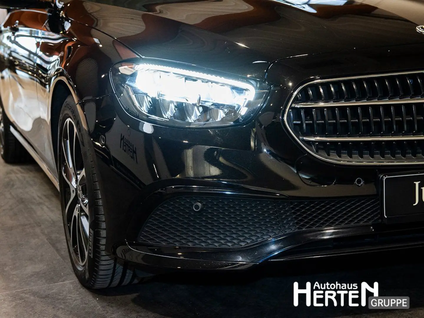 E 200 Avantgarde+Business+Night+Totwinkel+Kamera