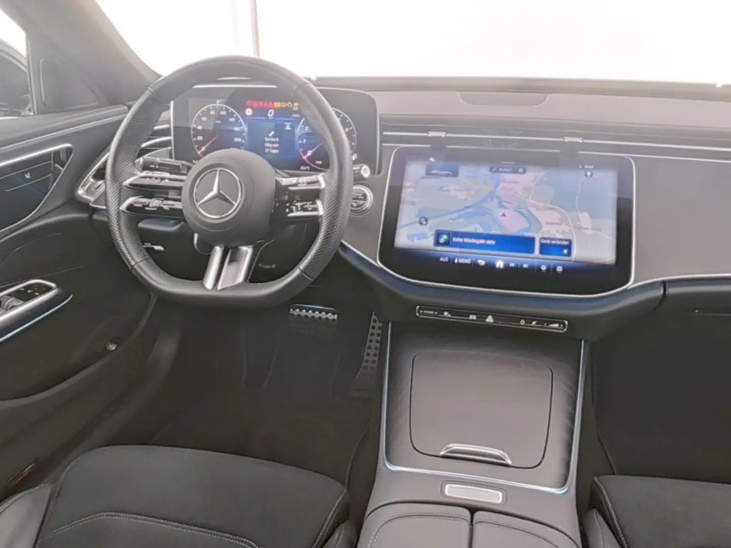 E 200 Limousine AMG Line Navi Kamera DISTRONIC