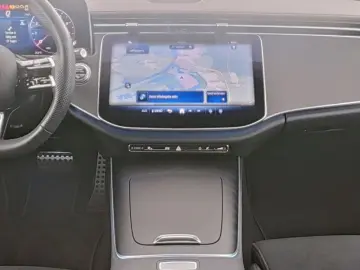 E 200 Limousine AMG Line Navi Kamera DISTRONIC
