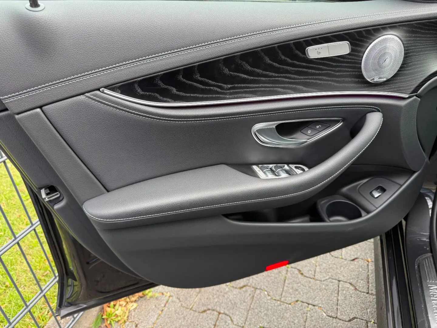 E 220 d Lim. AMG Line PANORAMA/BURMESTER/LM20/9G