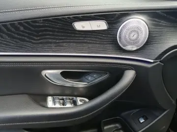 E 450 4M AMG*360°*Ambi*Burm*Mbeam*SHD*Comand*9G