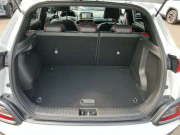 KONA STYLE Navi KlimaA LED LM SHZ PDC SpurH AUT