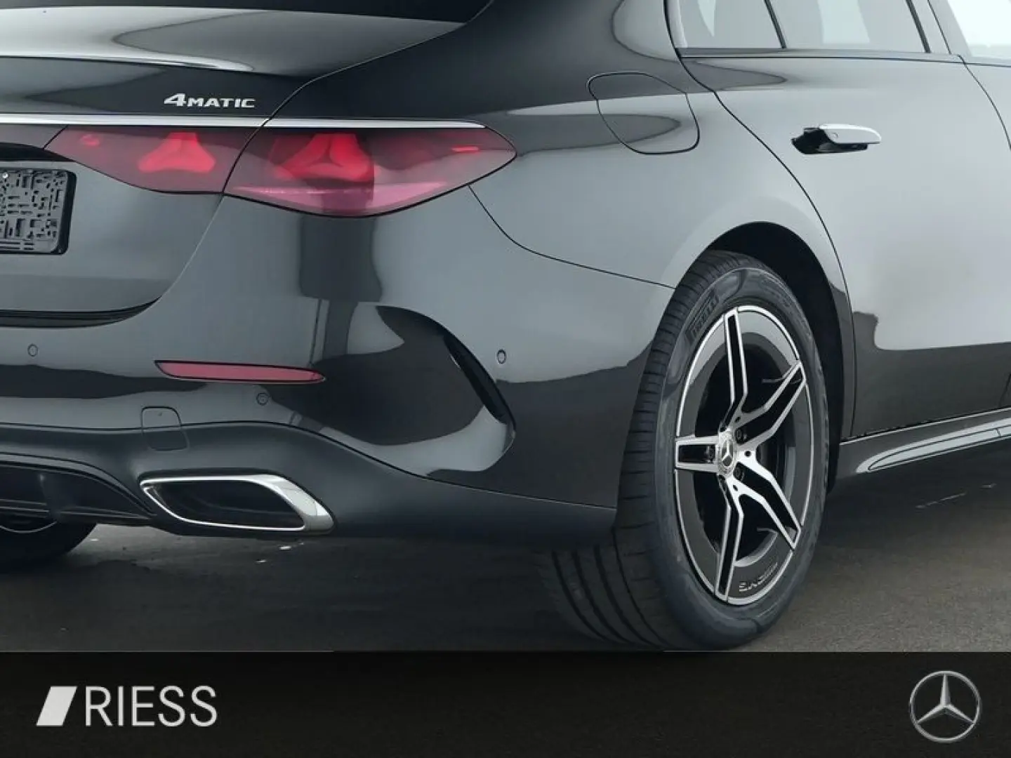 E 300 e 4M AMG Sport Night Distr Pano W-Paket 19