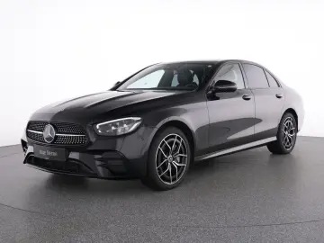 E 300 e 4M AMG+Pano+AHK+Sound+Dist+360+LED+Night