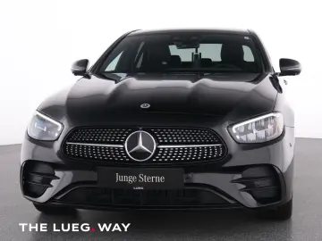 E 300 e 4M AMG+Pano+AHK+Sound+Dist+360+LED+Night