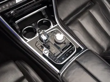 BMW 840i xDrive Cabrio M Sport Pack
