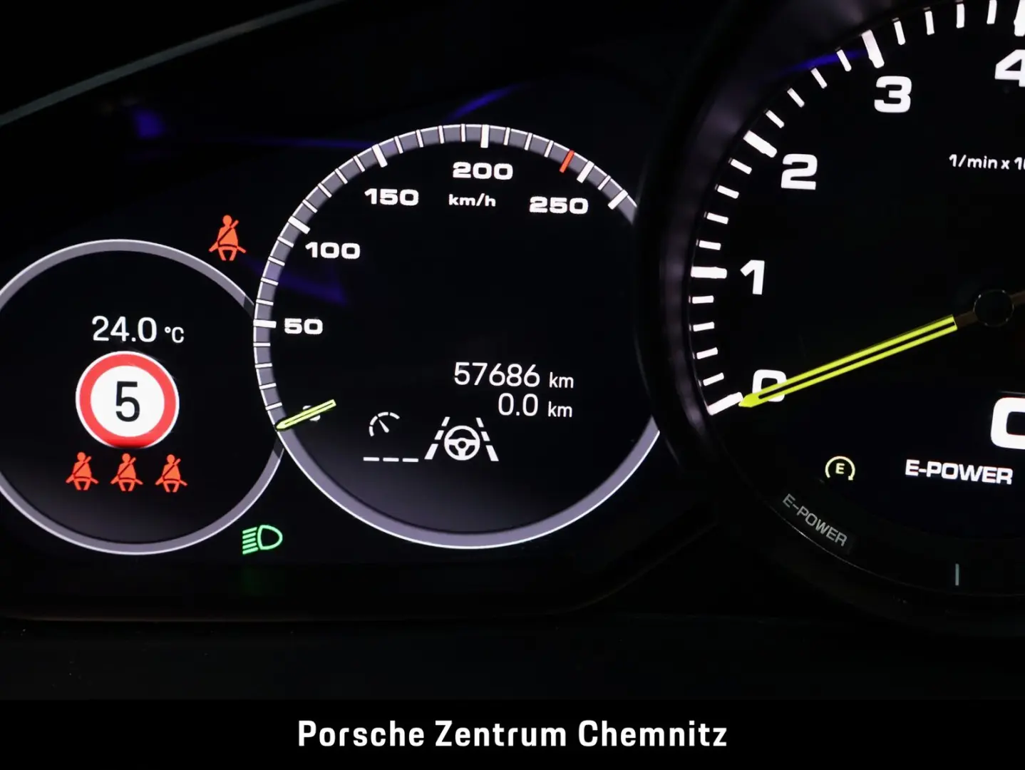 Cayenne E-Hybrid Luft;Pano;BOSE;Sitzbelüft.;14-W