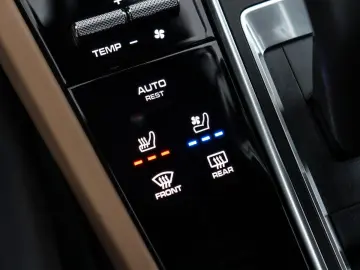 Cayenne E-Hybrid Platinum Edition,Sitzbelüft.HUD