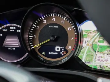 Cayenne E-Hybrid Platinum Edition,Sitzbelüft.HUD
