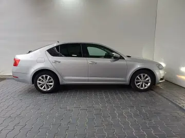 Škoda Octavia SMART 1.0 TSI