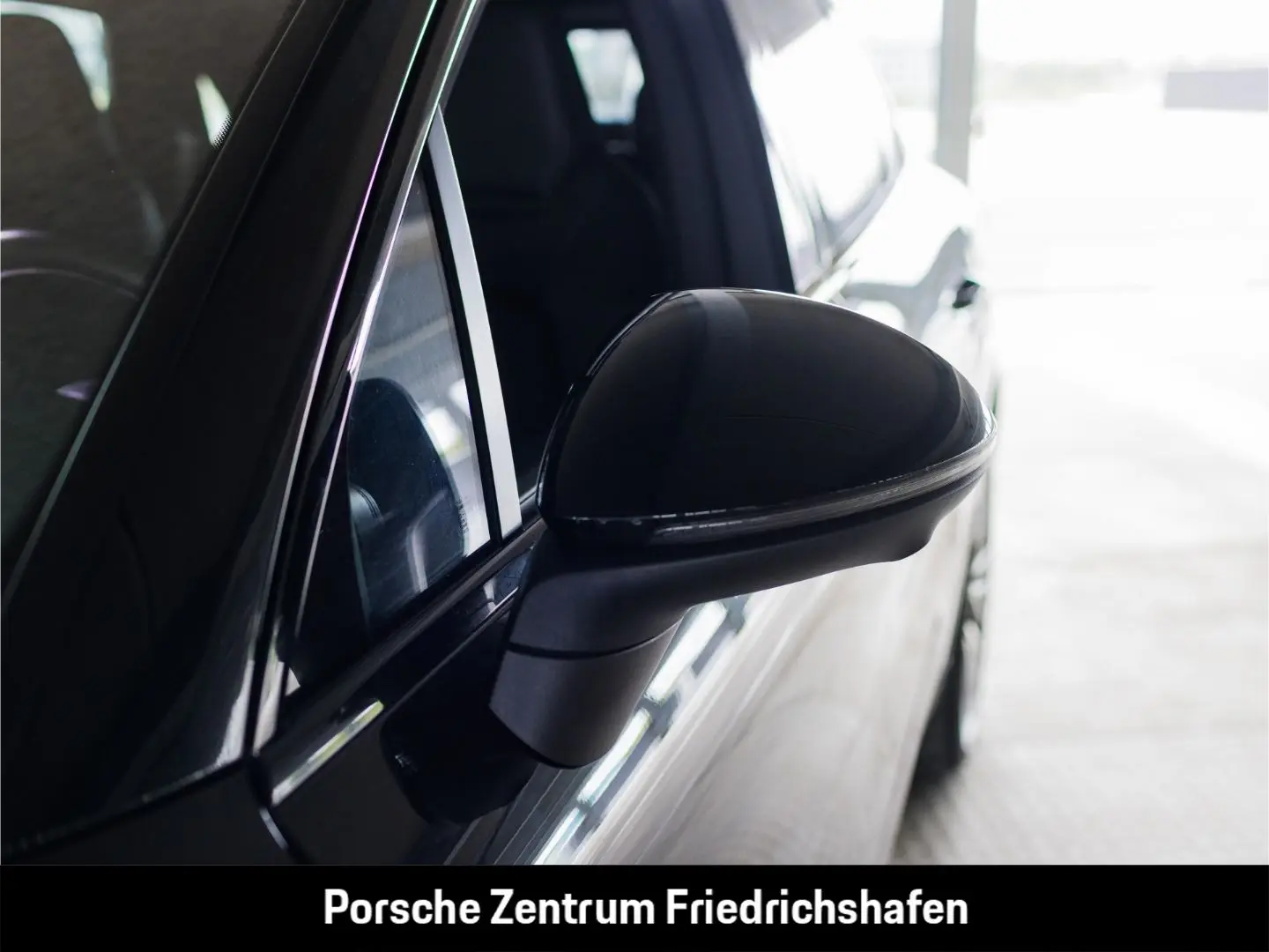 Cayenne E-Hybrid Platinum Edition Panoramadach B
